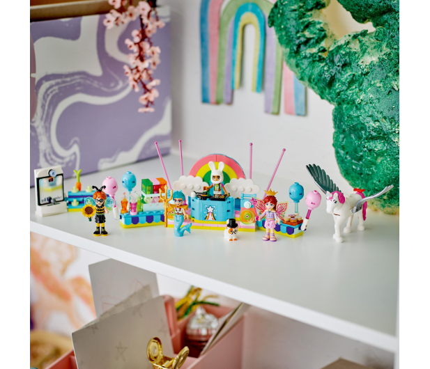 LEGO Friends 42661 Bal przebierańców z jednorożcem i wróżką - 1331627 - zdjęcie 9